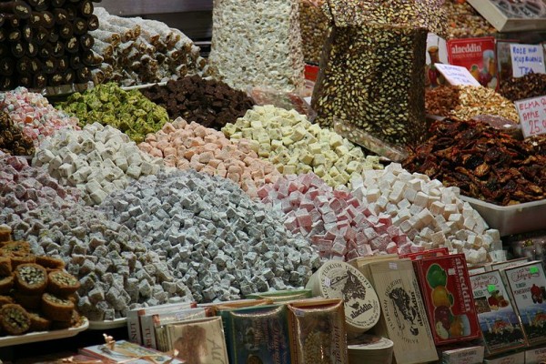 "Lokum" confectioneries, also known as "Turkish delight" date back hundreds of years. Whether to enjoy with a coffee or to give as a present – Turks love these delicacies. 