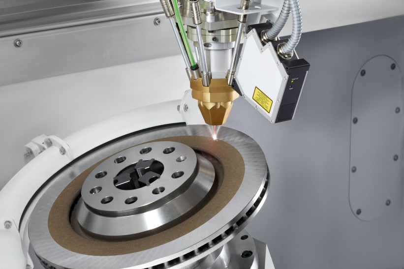  Process advantage of AM Coating for a high coating speed: the powder particles melt in the laser beam. 