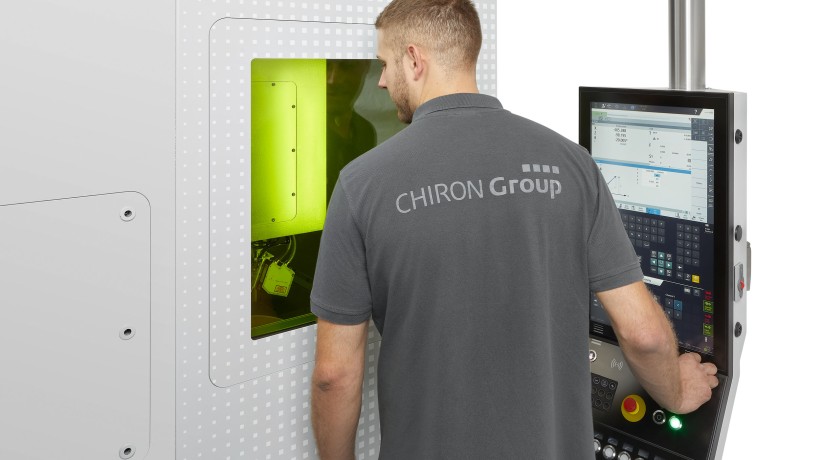 Das Bedienen von AM Coating erfolgt intuitiv über die vertraute Oberfläche des digitalen Systems TouchLine, die Laserschutzscheibe erlaubt einen ungehinderten Blick auf den Prozess. 
