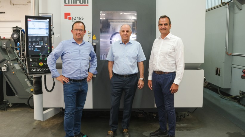 Fachlich und menschlich gemeinsam zum Projekterfolg (von links): Markus Löhe, Key Account Manager Aerospace bei der CHIRON Group, Timm Dinges, Geschäftsführer von AMAG components in Karlsruhe und Andreas Pitz, Technischer Berater bei der CHIRON Group 