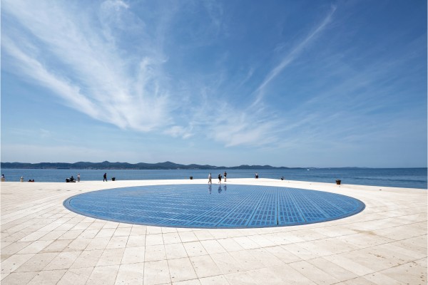  The "Greeting to the Sun" solar monument in Zadar, consisting of three hundred multi-layered glass panels 