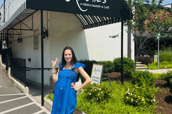  The perfect start to a relaxed Saturday? For Jessica Tornesi Korolev, breakfast at Amélie's French Bakery. 