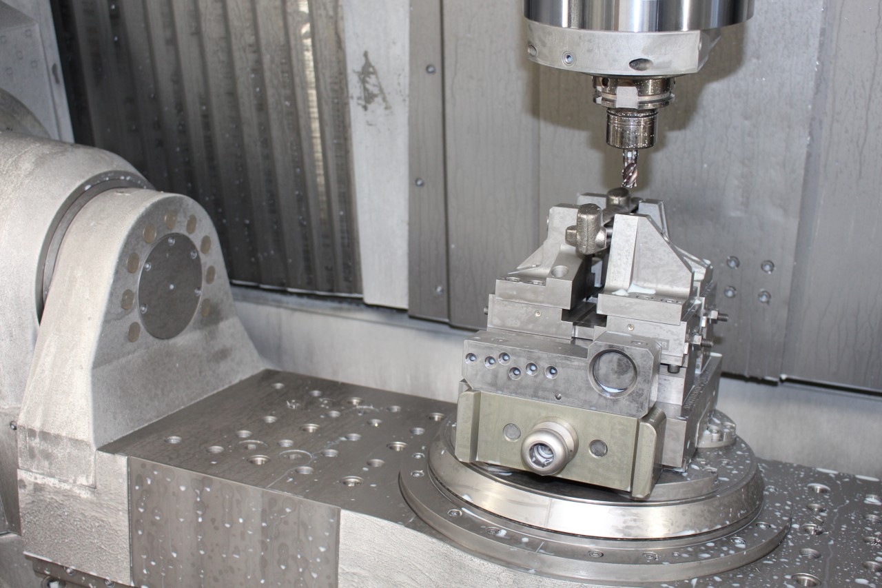  Machining a tail boom on the CHIRON FZ 15 S five axis machining center.  
