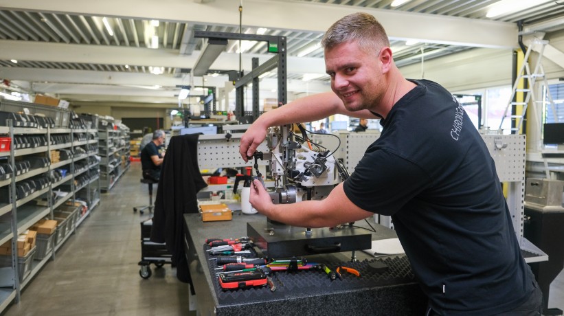  Pre-assembly: Machining unit 