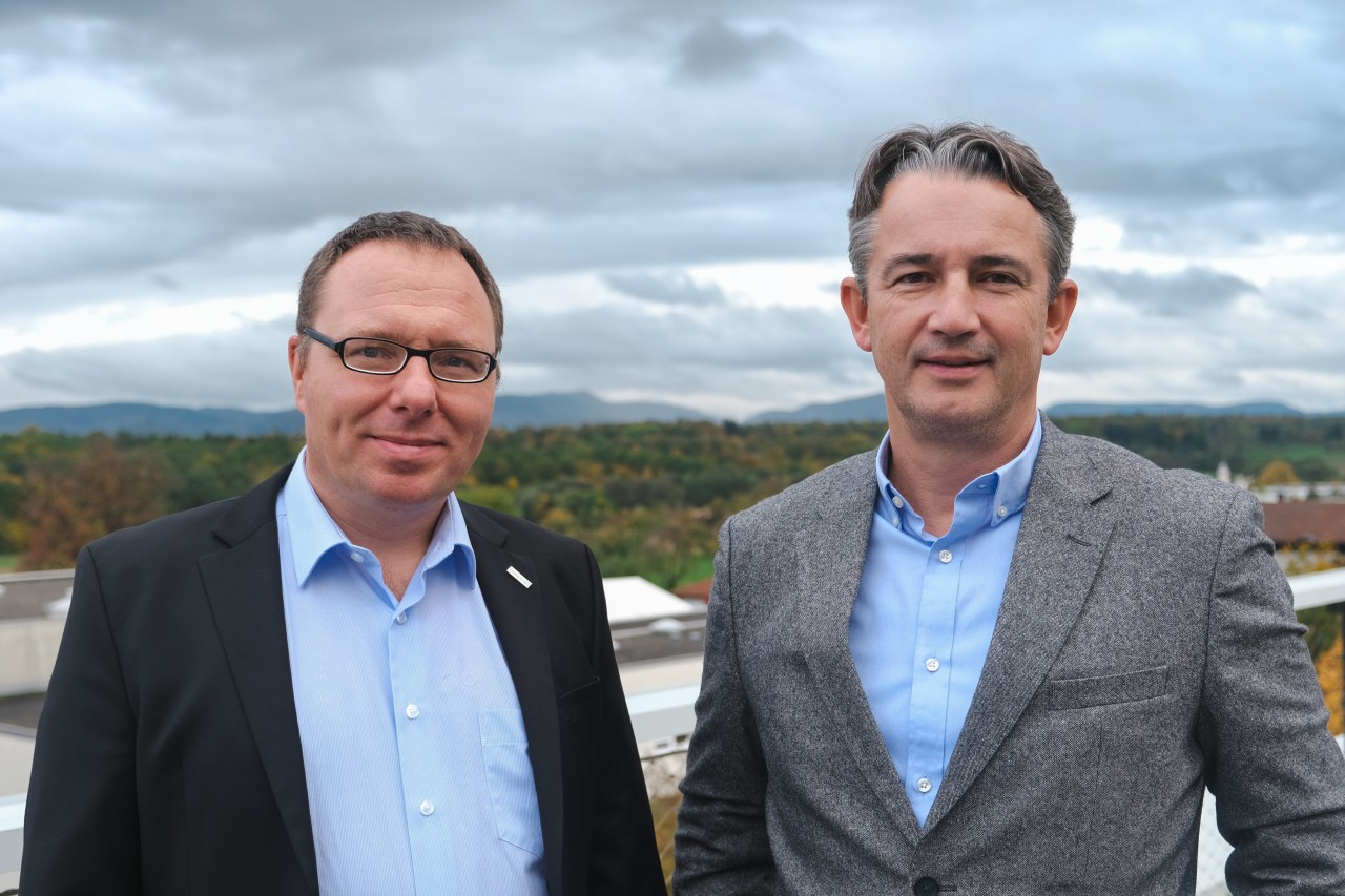  From left: Dr. Jens König, Head of Mechatronics CHIRON Group and Mladen Šarlija, Managing Director CHIRON Croatia  