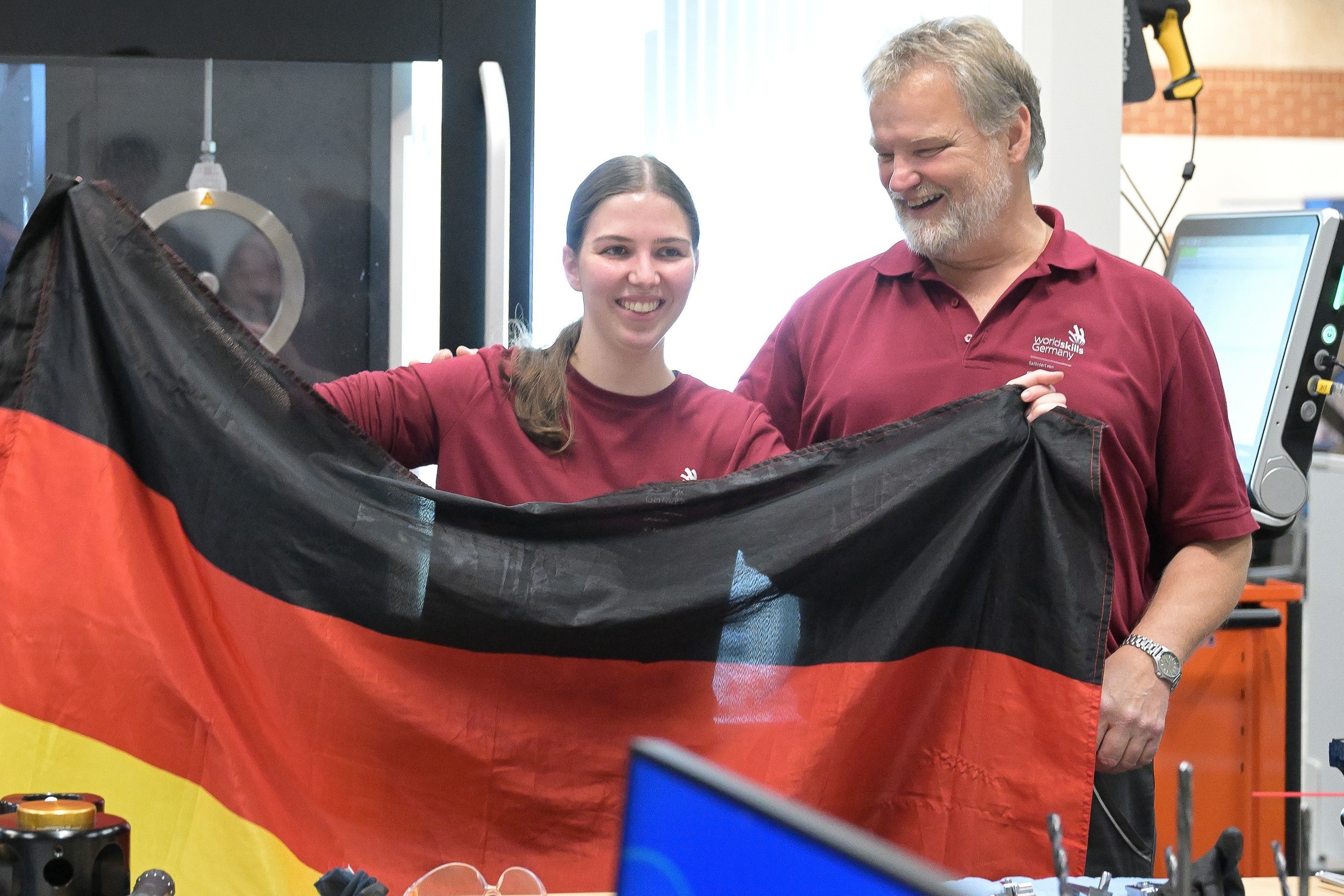 Medal winner Carina Bühler and national coach Herbert Mattes, Education Manager at the CHIRON Group, are delighted that the intensive preparation has paid off. (Source: EuroSkills Herning 2025, Martin Klindtworth) Medal winner Carina Bühler and national coach Herbert Mattes, Education Manager at the CHIRON Group, are delighted that the intensive preparation has paid off. (Source: EuroSkills Herning 2025, Martin Klindtworth)