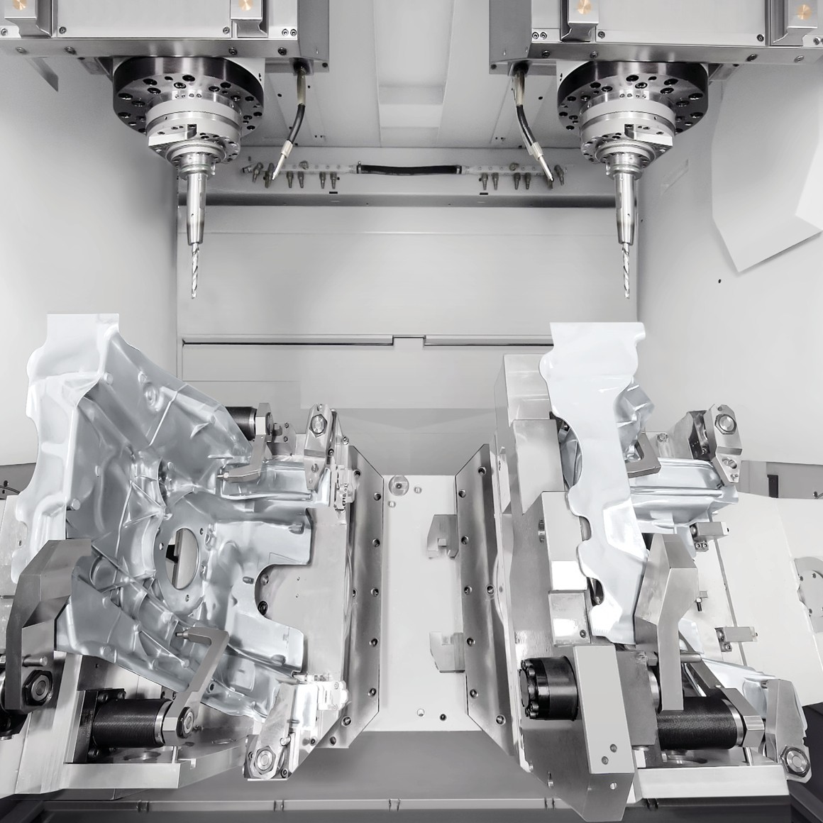 industries-automotive-doublespindle-automation-digitalsystems