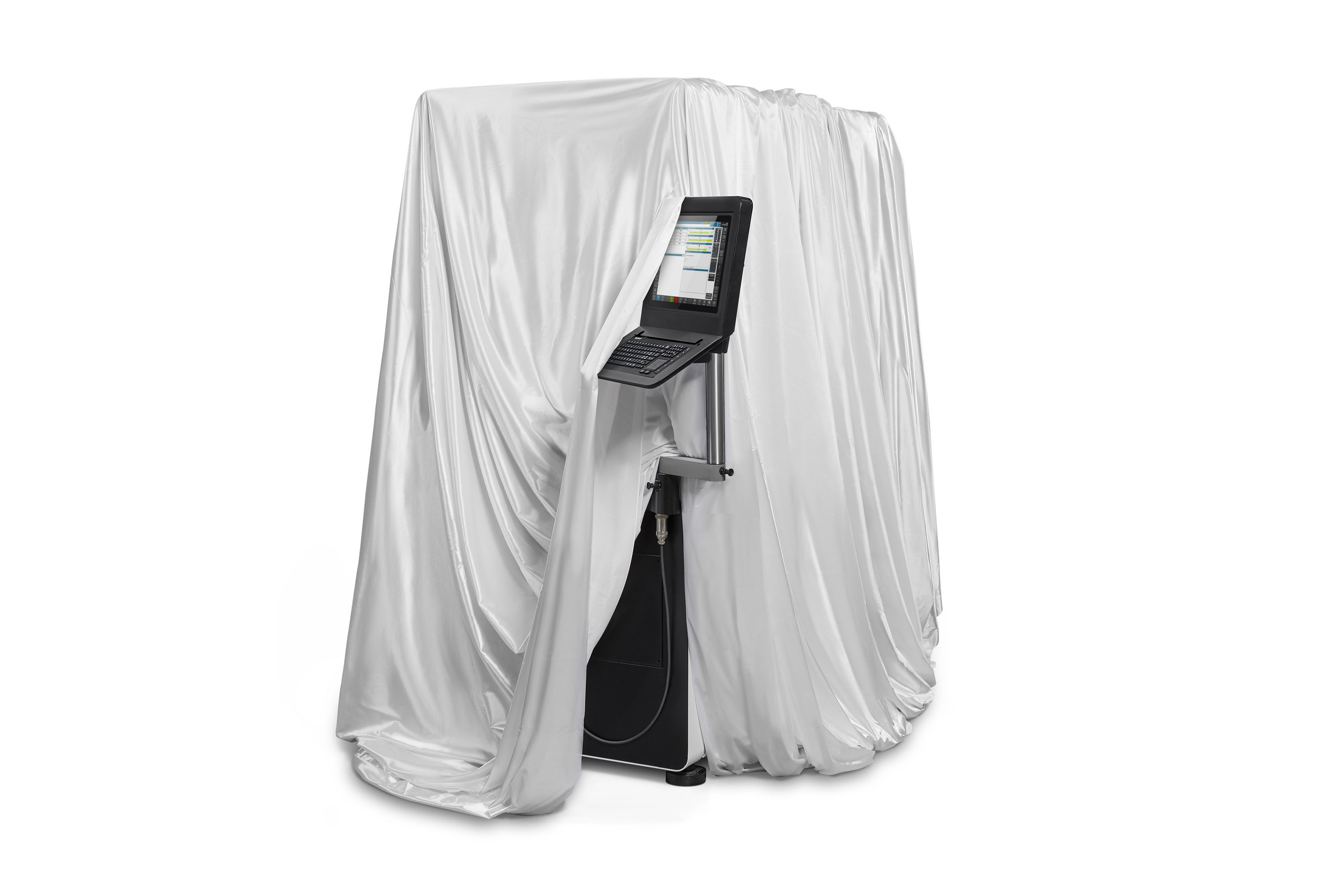 Wer hier Ähnlichkeiten zum Erfolgsmodell Micro5 entdeckt, liegt richtig! Warum sich das neue Fertigungszentrum perfekt für anspruchsvolle Bearbeitungen in der Medizin-, der Präzisionstechnik und vielen weiteren Branchen eignet? Mehr bei der Weltpremiere vom 13. bis 15. Mai.